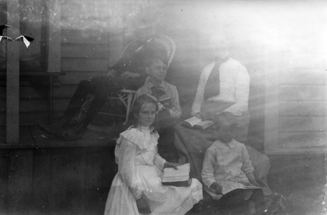 Print from large post card negative.  GWI Jones and Family. GWI and Ladora with George, Raye and Robert